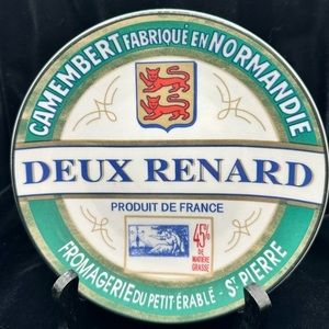 2004 BIA Cordon Blue Deux Renard Camembert 6 in plate